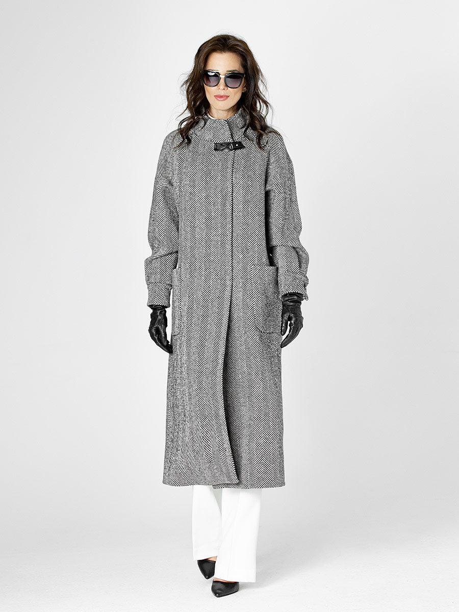 A line cashmere coat